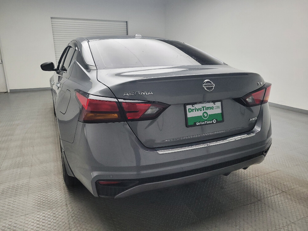 2021 Nissan Altima in Grand Rapids, MI 49508 - 18043077 6