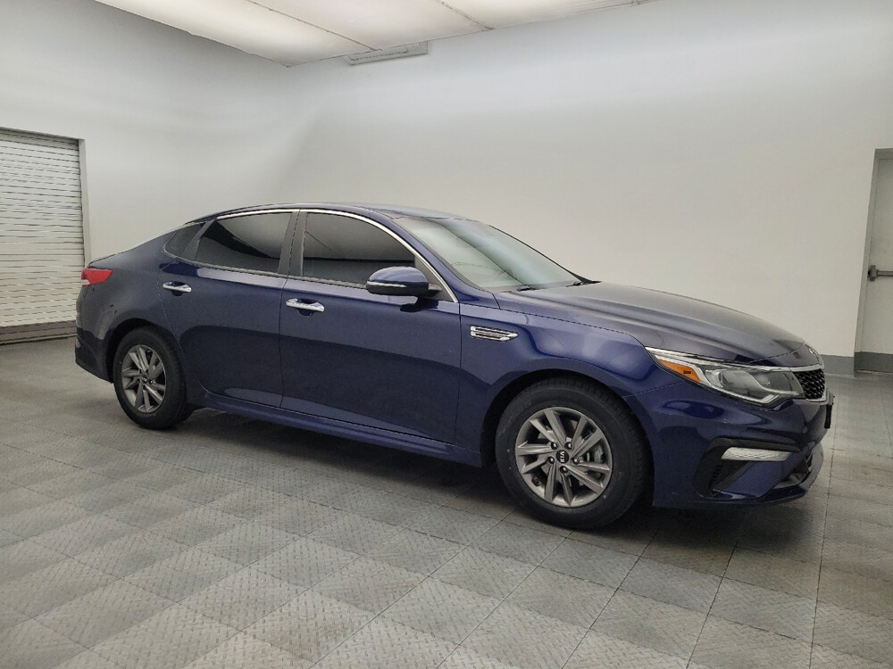 2020 Kia Optima in Tucson, AZ 85705 - 18043088 11