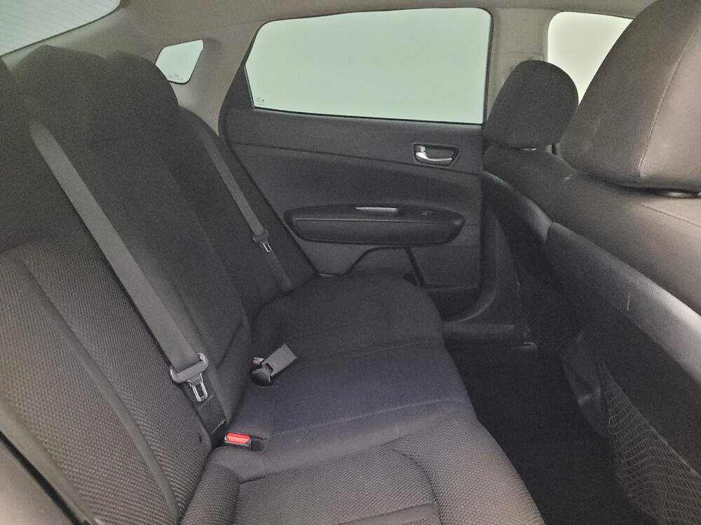 2020 Kia Optima in Tucson, AZ 85705 - 18043088 19