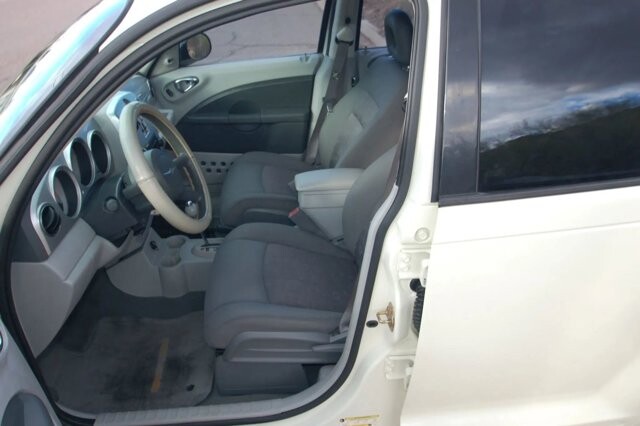 2007 Chrysler PT Cruiser in Phoenix, AZ 85021 - 18043124 7