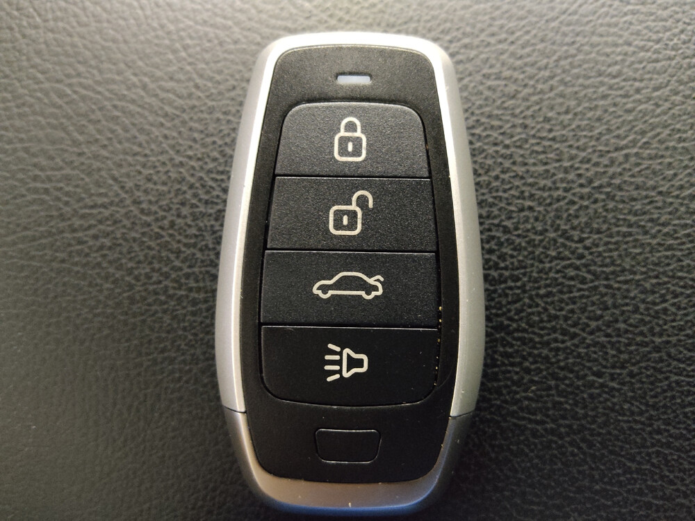 2017 Nissan Altima in Stone Mountain, GA 30083 - 18043164 32