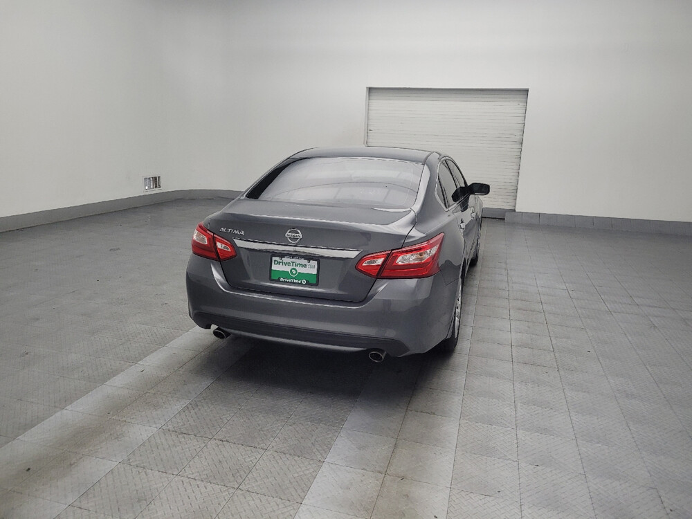 2017 Nissan Altima in Stone Mountain, GA 30083 - 18043164 7