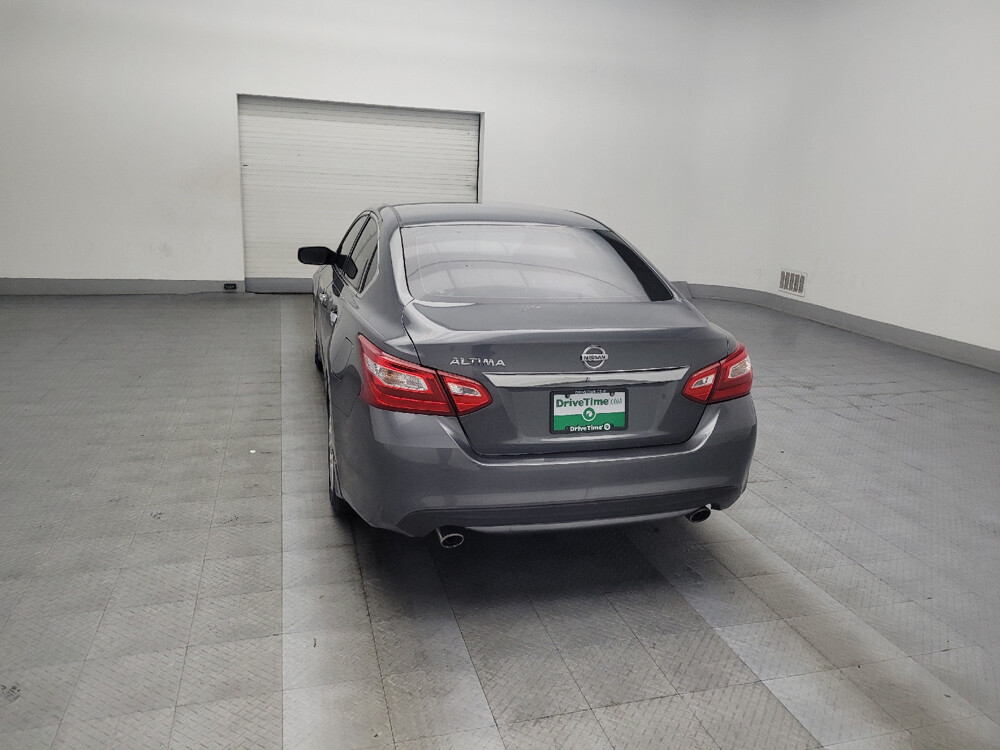 2017 Nissan Altima in Stone Mountain, GA 30083 - 18043164 6