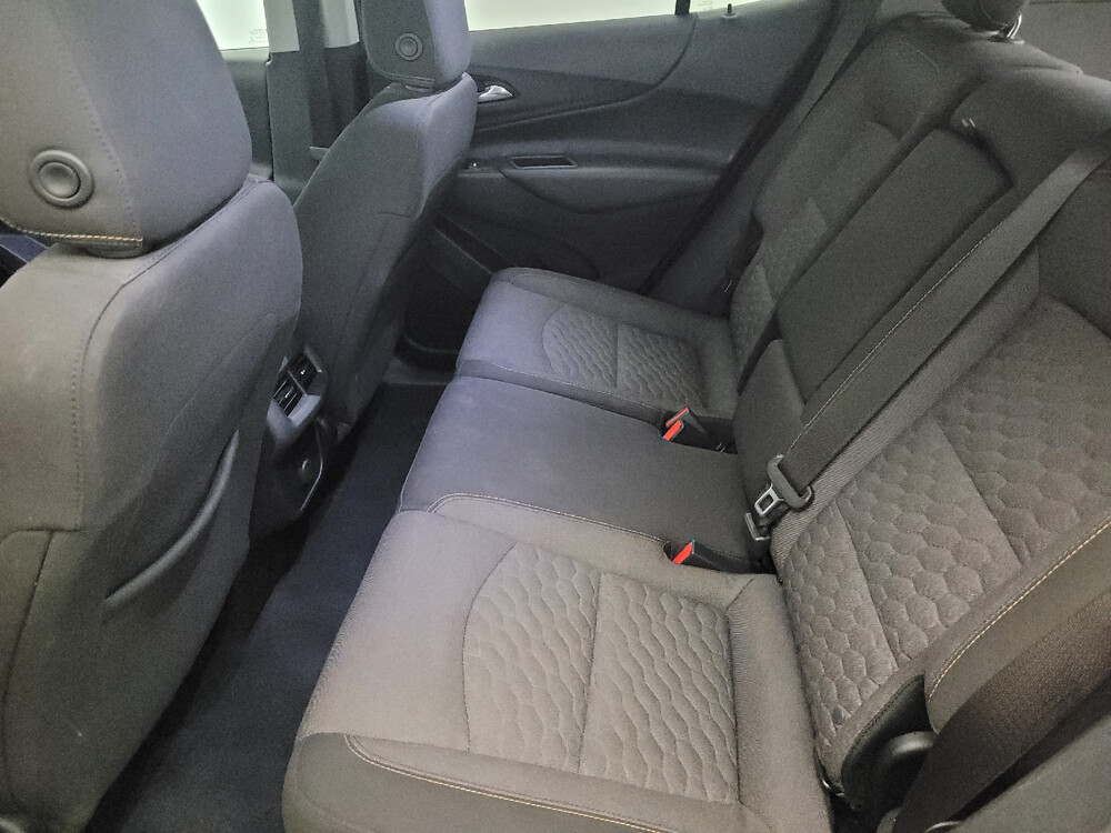 2018 Chevrolet Equinox in Pittsburgh, PA 15236 - 18043311 18