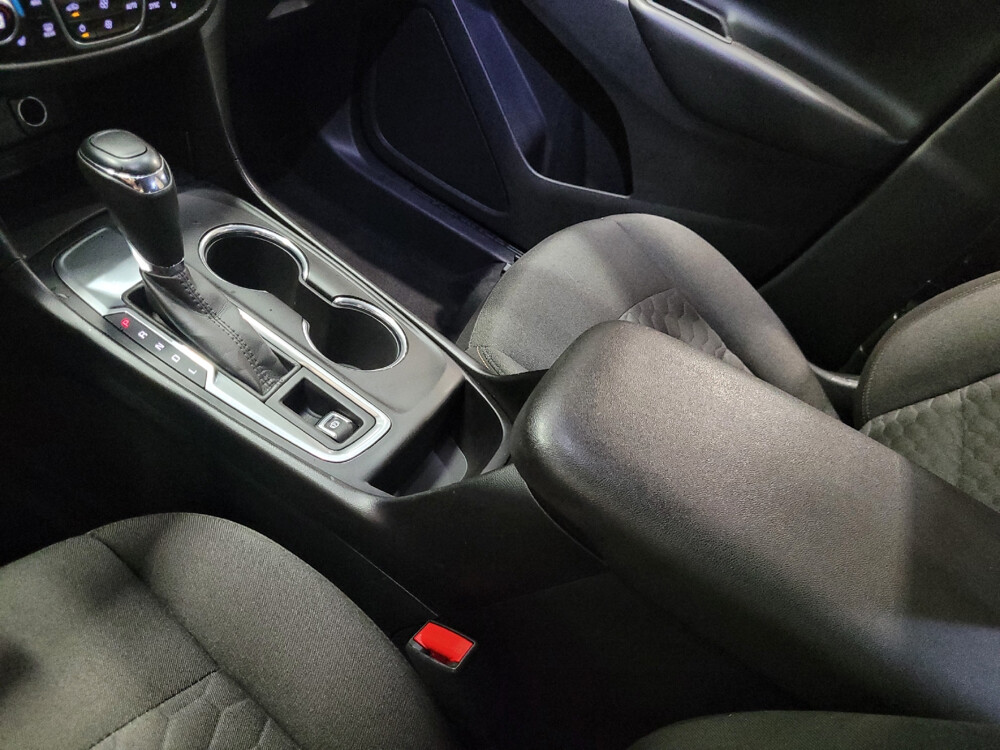 2018 Chevrolet Equinox in Pittsburgh, PA 15236 - 18043311 26