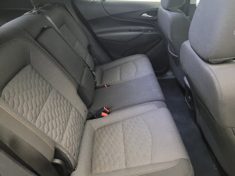 2018 Chevrolet Equinox in Pittsburgh, PA 15236 - 18043311 19