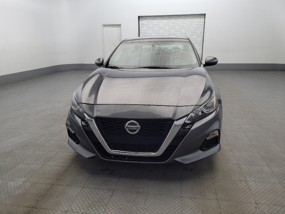 2019 Nissan Altima in Plymouth Meeting, PA 19462 - 18043423 15