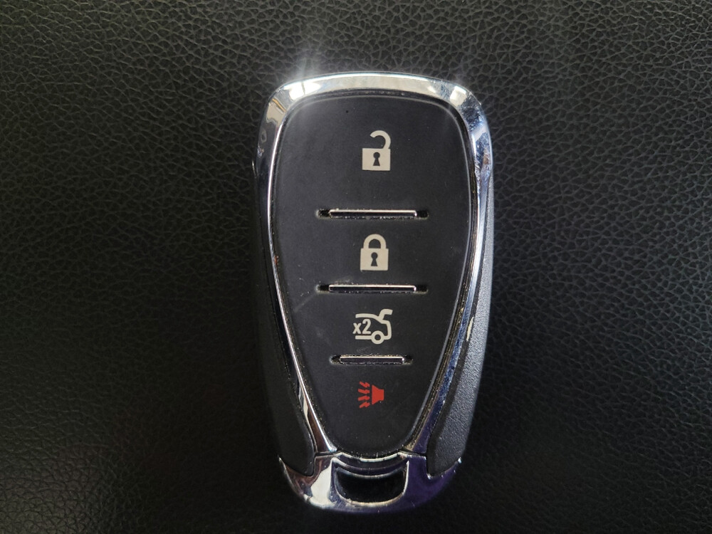 2020 Chevrolet Malibu in Chattanooga, TN 37421 - 18043596 32