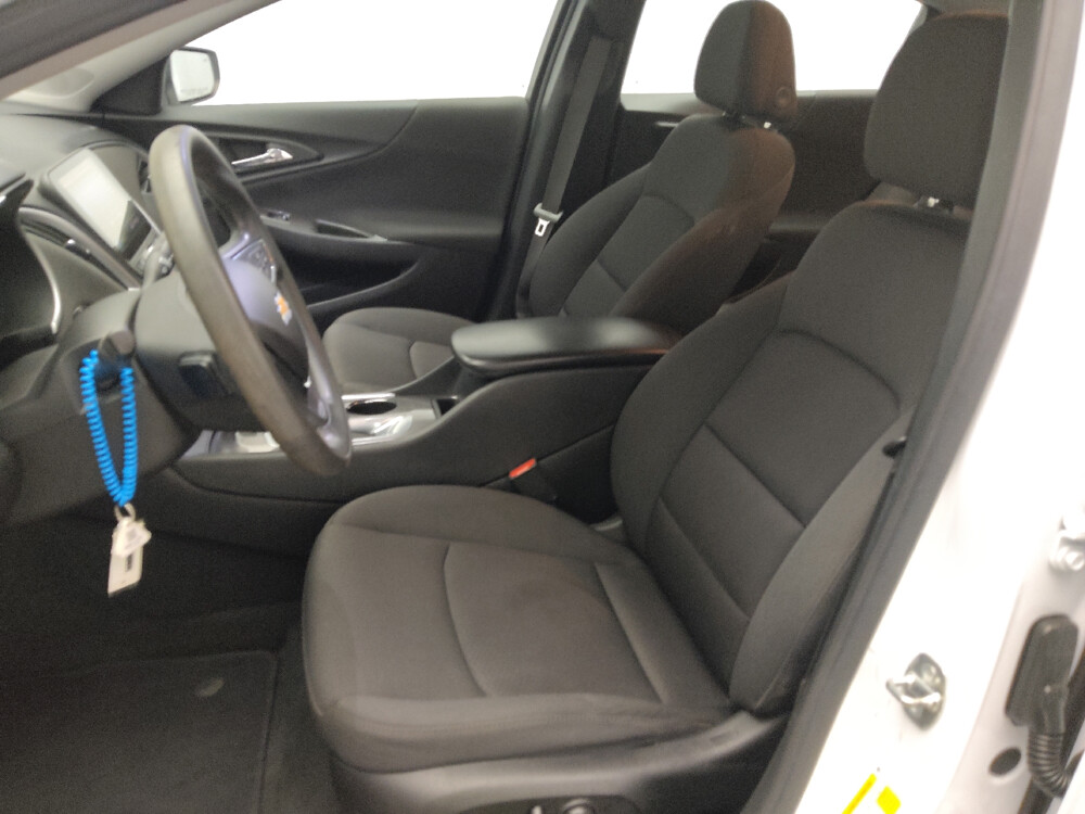 2020 Chevrolet Malibu in Chattanooga, TN 37421 - 18043596 17
