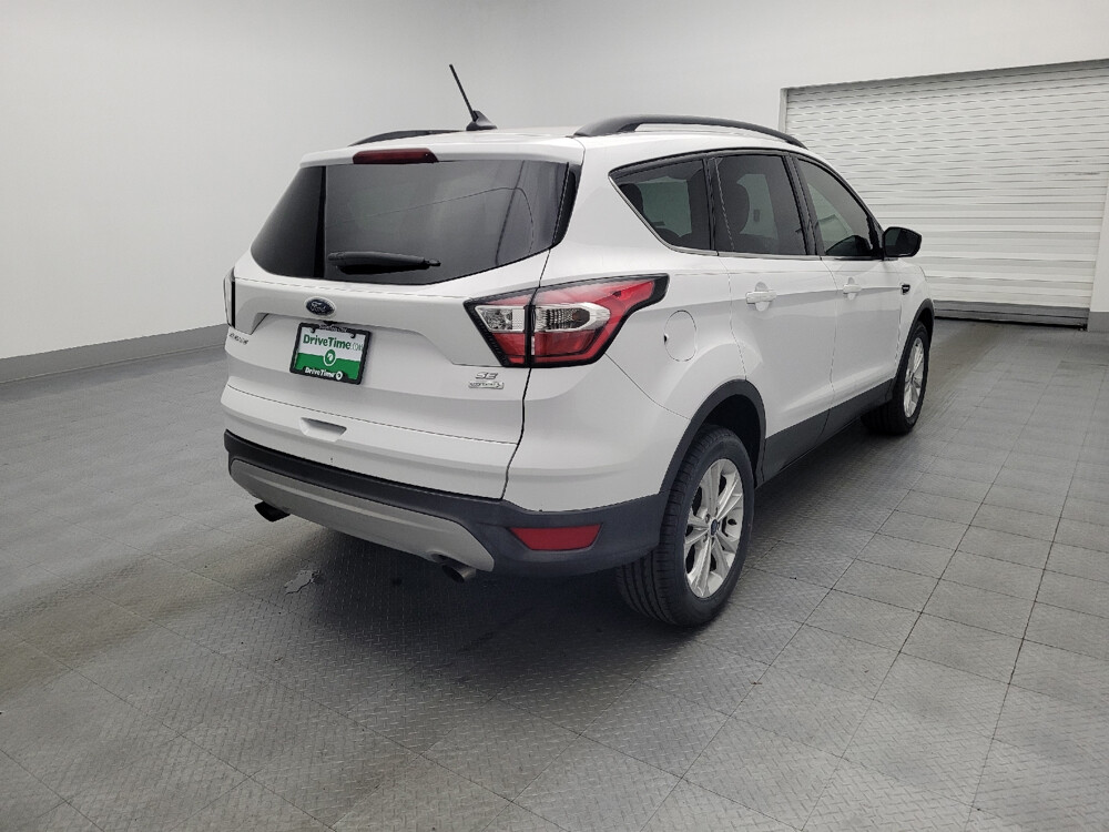 2018 Ford Escape in Ocala, FL 34471 - 18043645 9