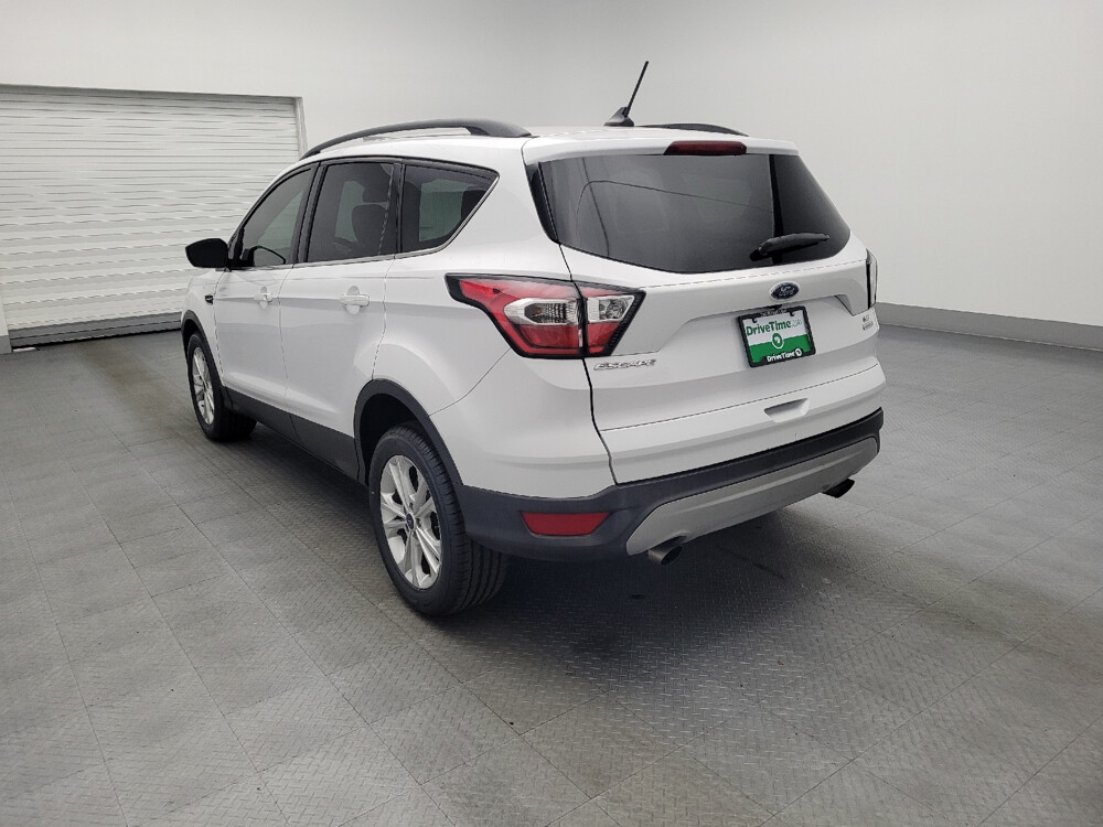 2018 Ford Escape in Ocala, FL 34471 - 18043645 5