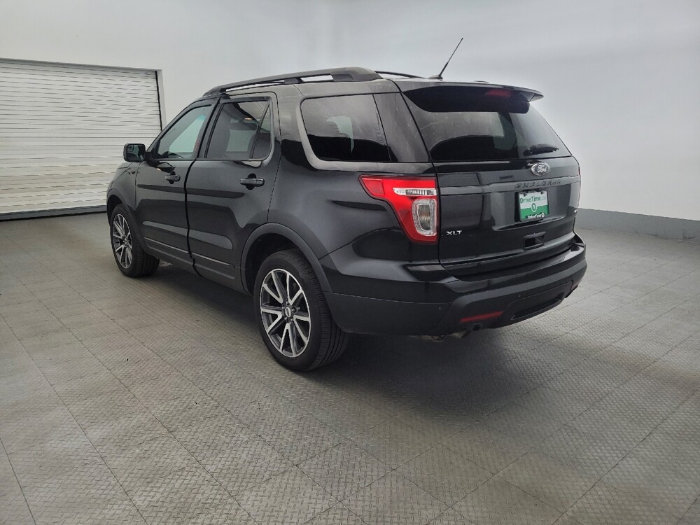 2015 Ford Explorer in Allentown, PA 18103 - 18043790 5