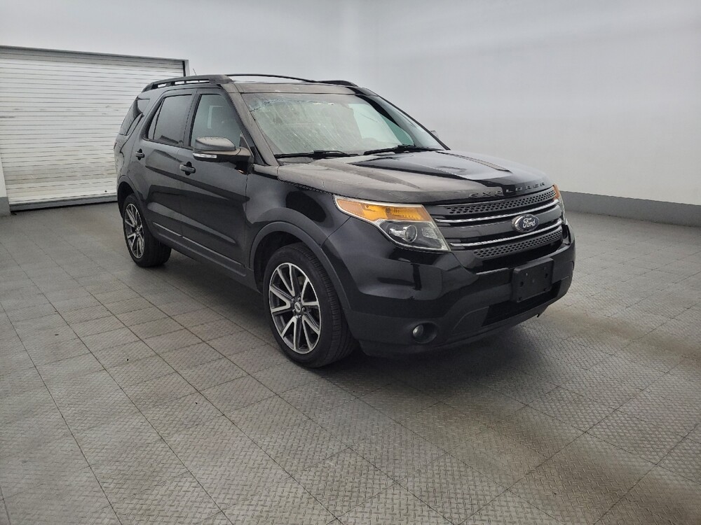 2015 Ford Explorer in Allentown, PA 18103 - 18043790 13