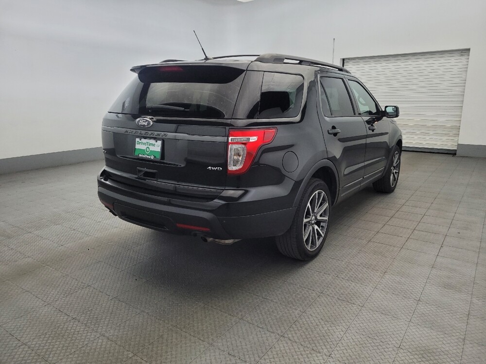 2015 Ford Explorer in Allentown, PA 18103 - 18043790 9