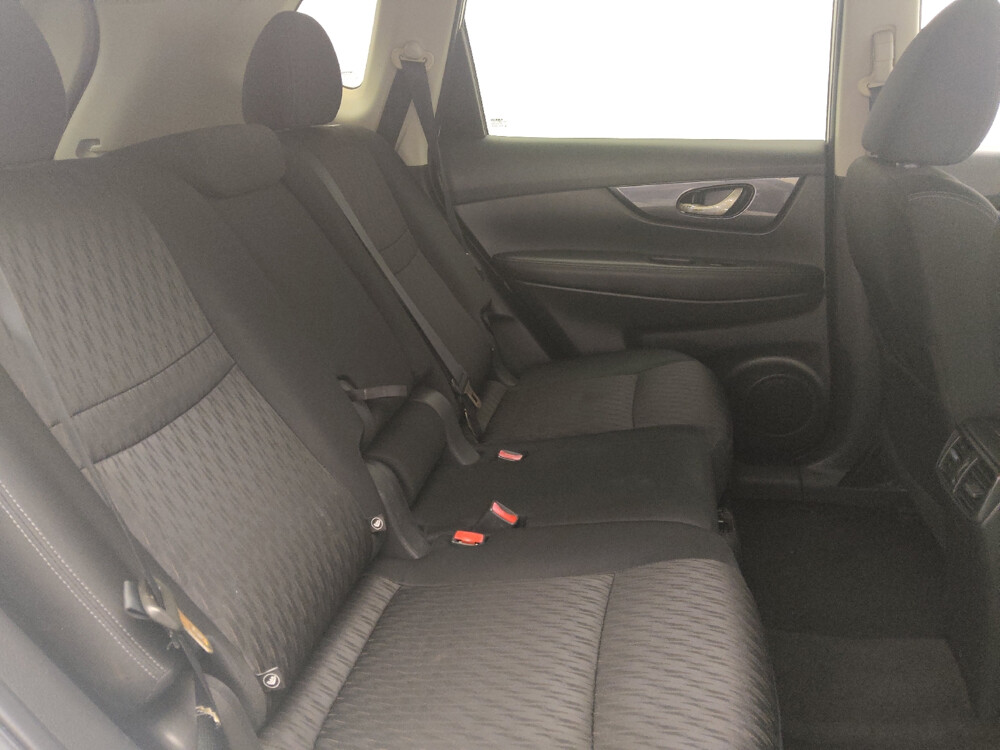 2018 Nissan Rogue in Gainesville, FL 32609 - 18043809 19