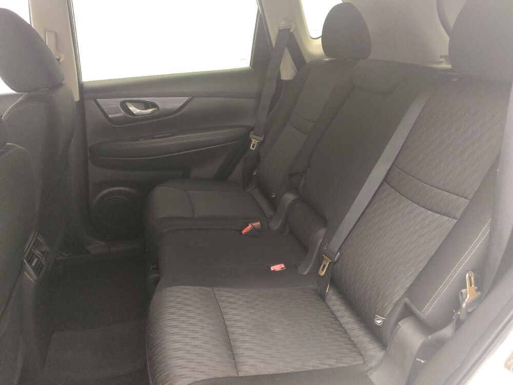 2018 Nissan Rogue in Gainesville, FL 32609 - 18043809 18