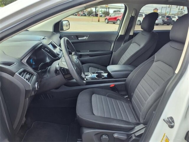 2018 Ford Edge in Troy, IL 62294-1376 - 18043945 19