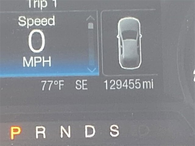 2018 Ford Edge in Troy, IL 62294-1376 - 18043945 11