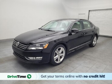2015 Volkswagen Passat in Greensboro, NC 27407