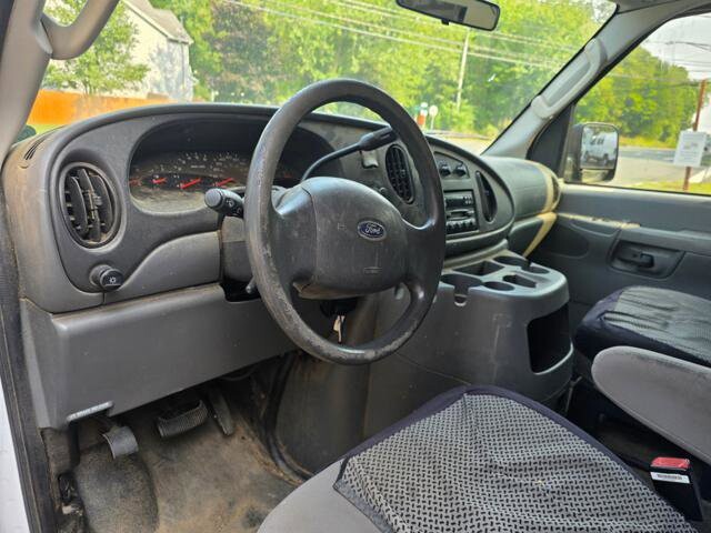 2005 Ford E-250 and Econoline 250 in Blauvelt, NY 10913 - 18044235 58