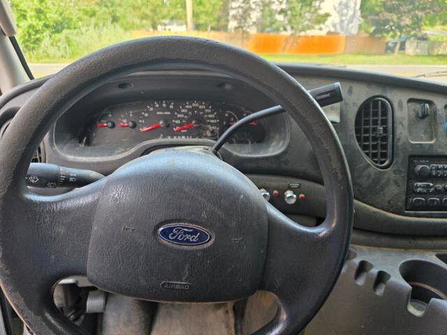 2005 Ford E-250 and Econoline 250 in Blauvelt, NY 10913 - 18044235 60