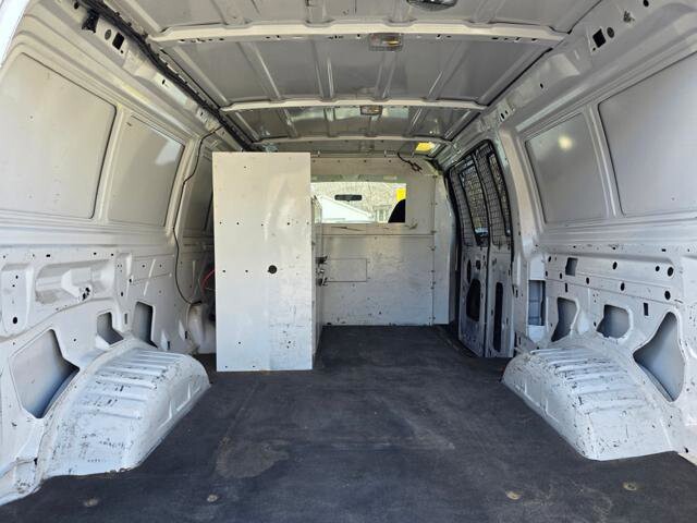 2005 Ford E-250 and Econoline 250 in Blauvelt, NY 10913 - 18044235 32