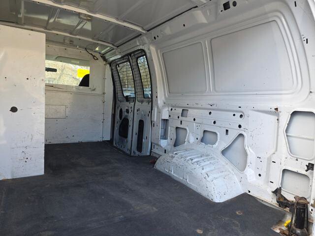 2005 Ford E-250 and Econoline 250 in Blauvelt, NY 10913 - 18044235 33