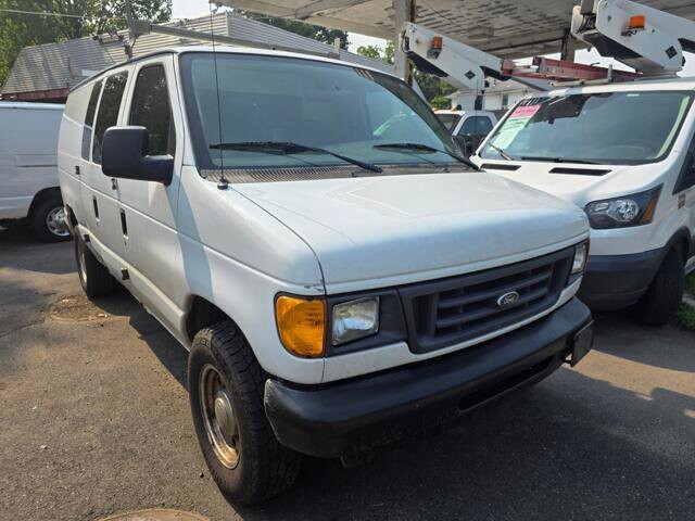 2005 Ford E-250 and Econoline 250 in Blauvelt, NY 10913 - 18044235 70