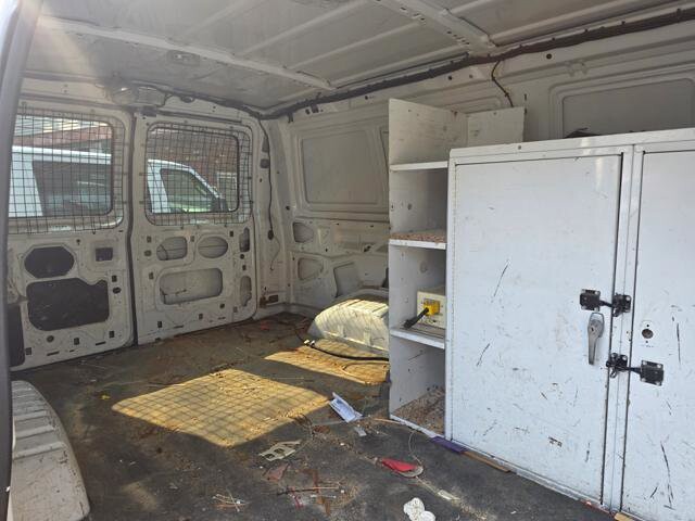 2005 Ford E-250 and Econoline 250 in Blauvelt, NY 10913 - 18044235 64