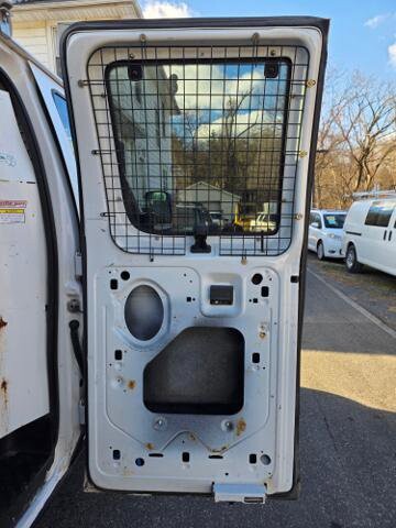 2005 Ford E-250 and Econoline 250 in Blauvelt, NY 10913 - 18044235 48