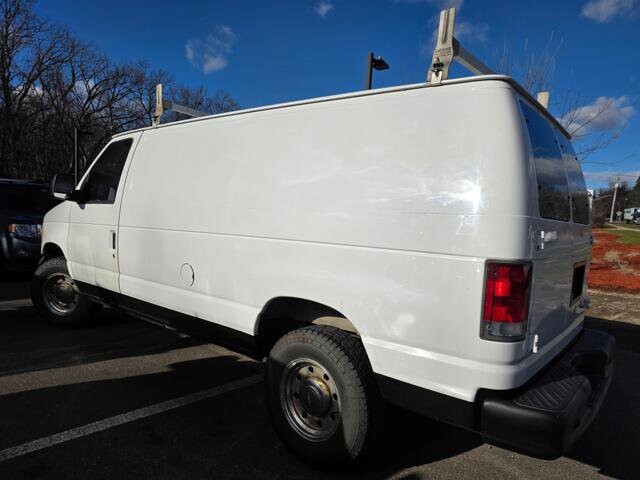 2005 Ford E-250 and Econoline 250 in Blauvelt, NY 10913 - 18044235 5
