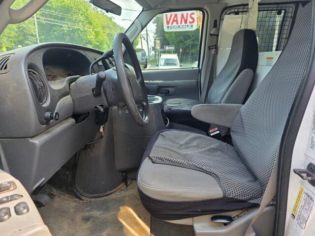 2005 Ford E-250 and Econoline 250 in Blauvelt, NY 10913 - 18044235 59