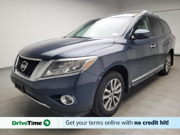 2015 Nissan Pathfinder in St. Louis, MO 63136