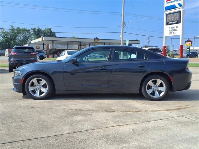 2017 Dodge Charger in Troy, IL 62294-1376 - 18044438 2