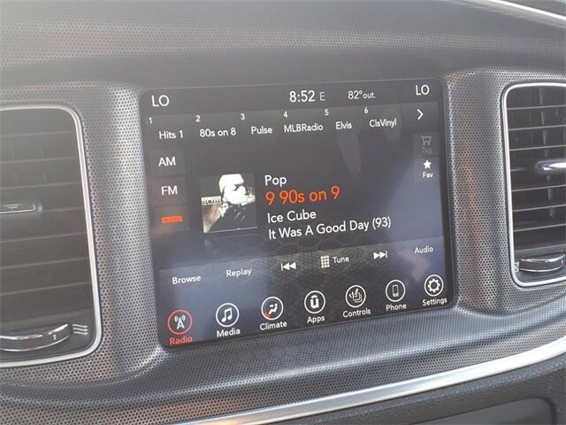 2017 Dodge Charger in Troy, IL 62294-1376 - 18044438 6