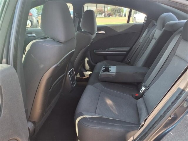 2017 Dodge Charger in Troy, IL 62294-1376 - 18044438 21