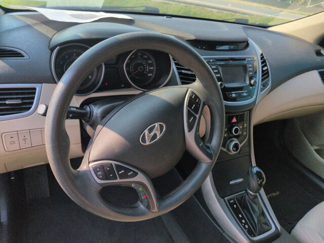 2016 Hyundai Elantra in North Little Rock, AR 72117-1620 - 18044458 6
