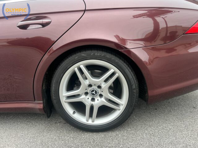2006 Mercedes-Benz CLS 500 in Decatur, GA 30032 - 18044467 9