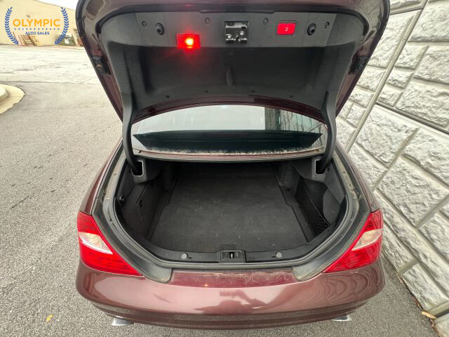 2006 Mercedes-Benz CLS 500 in Decatur, GA 30032 - 18044467 46