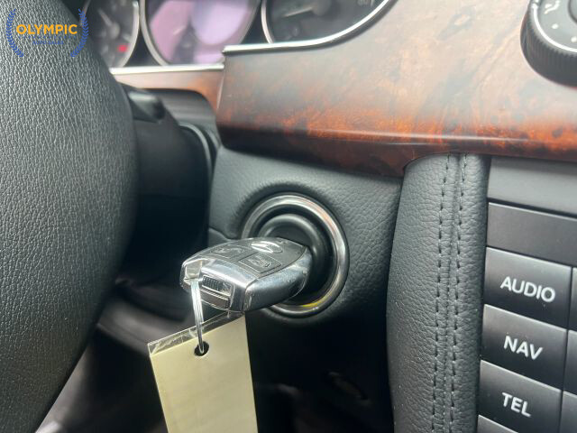 2006 Mercedes-Benz CLS 500 in Decatur, GA 30032 - 18044467 34