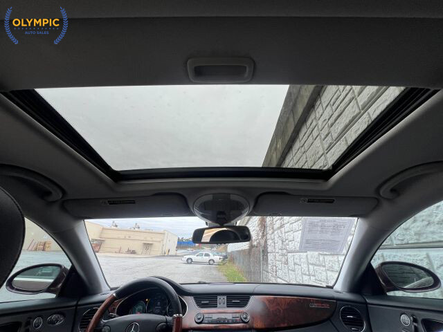 2006 Mercedes-Benz CLS 500 in Decatur, GA 30032 - 18044467 29