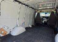 2018 Chevrolet Express 2500 in Blauvelt, NY 10913 - 18044473 31