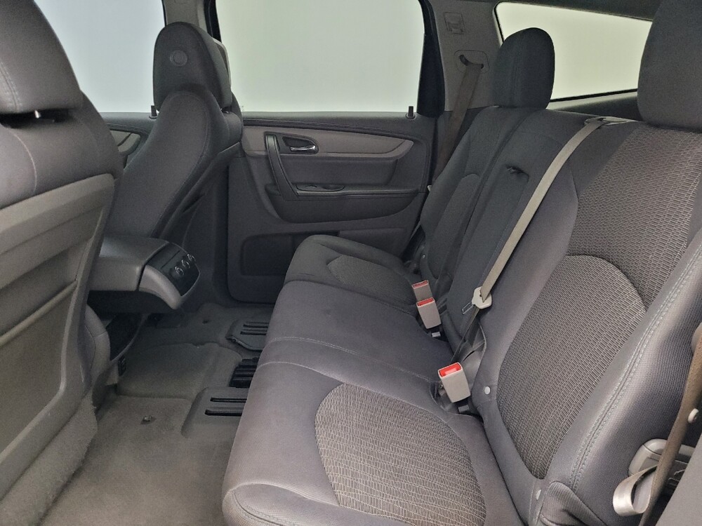 2015 Chevrolet Traverse in West Palm Beach, FL 33409 - 18044573 18