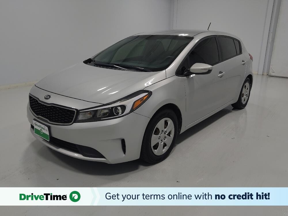 2017 Kia Forte in Columbus, OH 43228 - 18044647