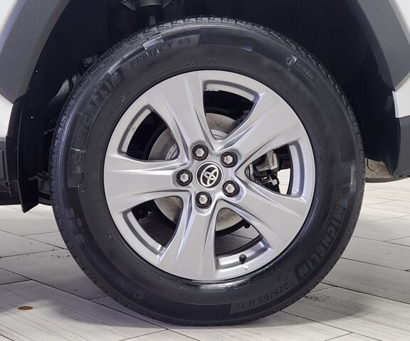 2022 Toyota RAV4 in Cinnaminson, NJ 08077 - 18044853 9