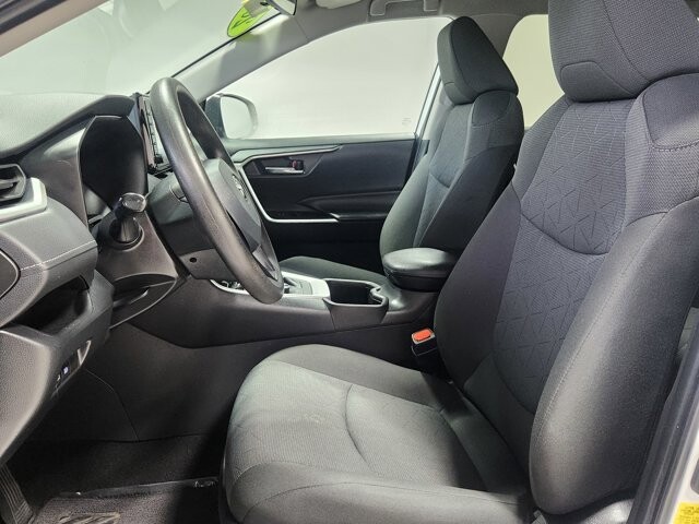 2022 Toyota RAV4 in Cinnaminson, NJ 08077 - 18044853 11