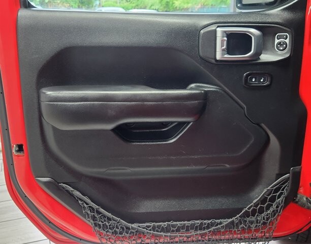 2018 Jeep Wrangler in Cinnaminson, NJ 08077 - 18044856 9