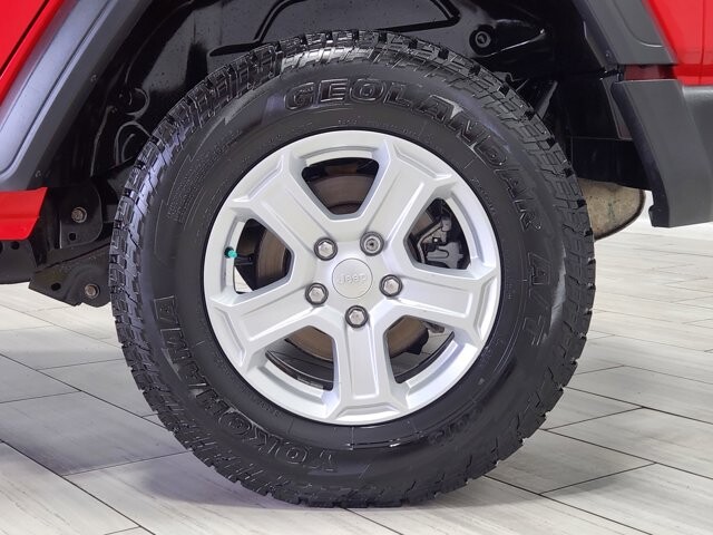 2018 Jeep Wrangler in Cinnaminson, NJ 08077 - 18044856 8