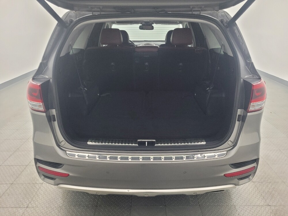 2018 Kia Sorento in Houston, TX 77074 - 18044976 29