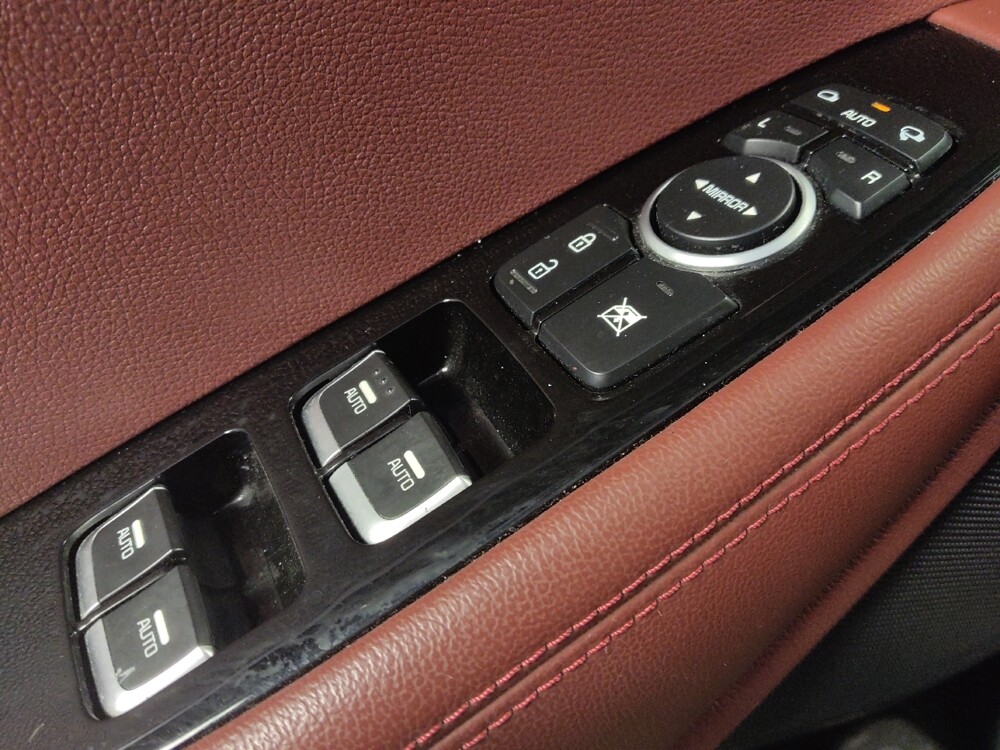 2018 Kia Sorento in Houston, TX 77074 - 18044976 27